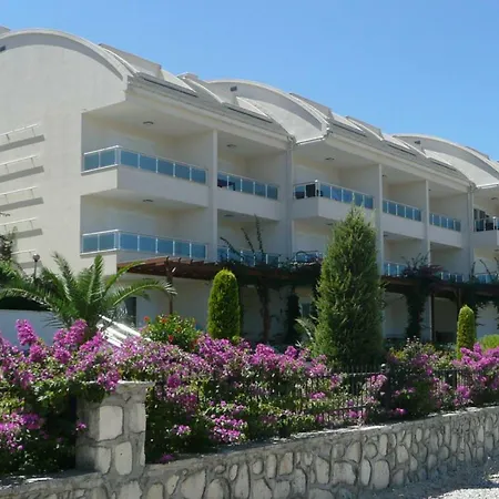 Lemon Grove Apartmán Side